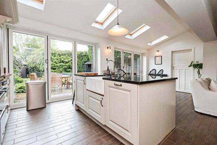 4 Bedroom Detached House For Sale In Haden Park Road, Haden Hill, Cradley Heath, B64