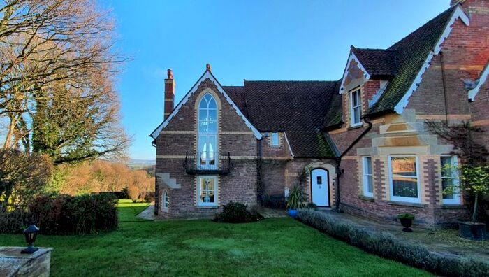 3 Bedroom Property For Sale In Tregare, Monmouth NP25