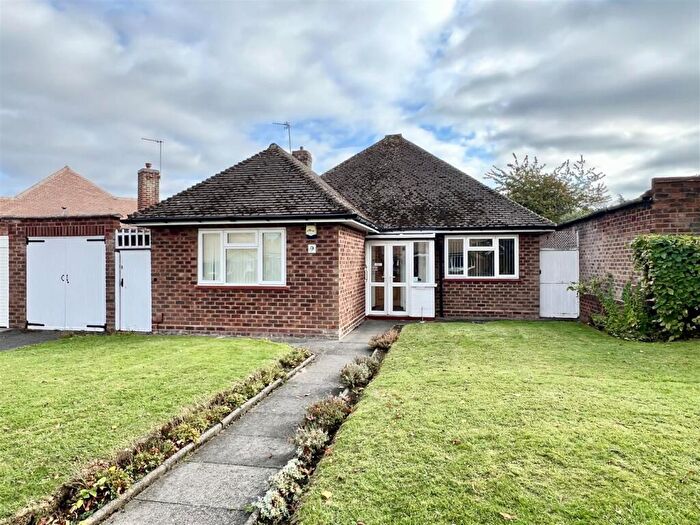 3 Bedroom Detached Bungalow For Sale In Oberon Drive, Shirley, Solihull, B90
