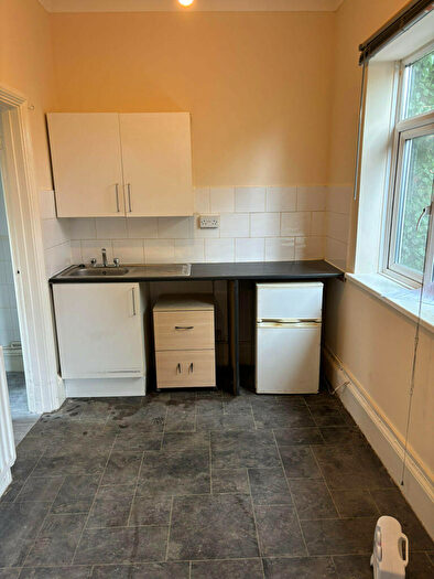 1 Bedroom Flat To Rent In Iffley Road, Oxford, OX4