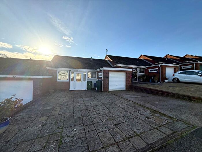 2 Bedroom Bungalow For Sale In Linden Close, Exmouth, EX8
