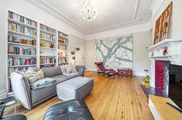 5 Bedroom Detached House For Sale In Southwood Lawn Road, Highgate, N6