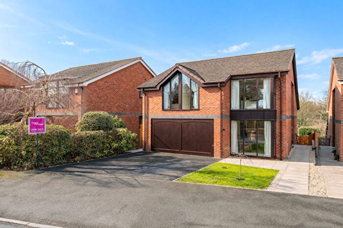 4 Bedroom Detached House For Sale In Chapman Road, Fulwood, PR2