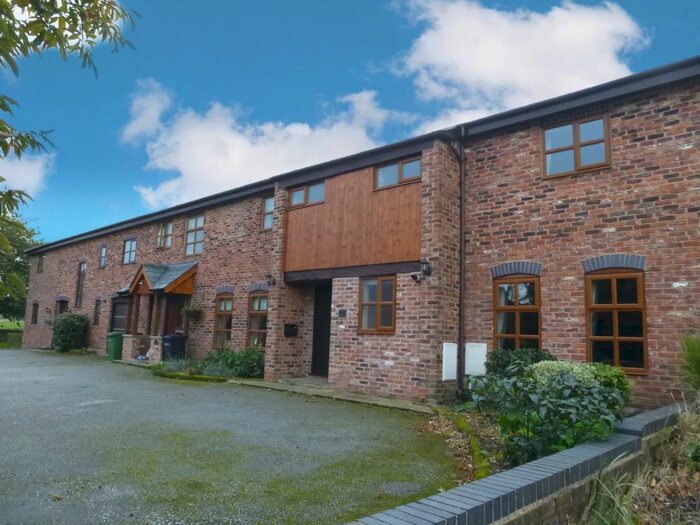 3 Bedroom Barn Conversion To Rent In Watery Lane, Bradley, Frodsham, WA6