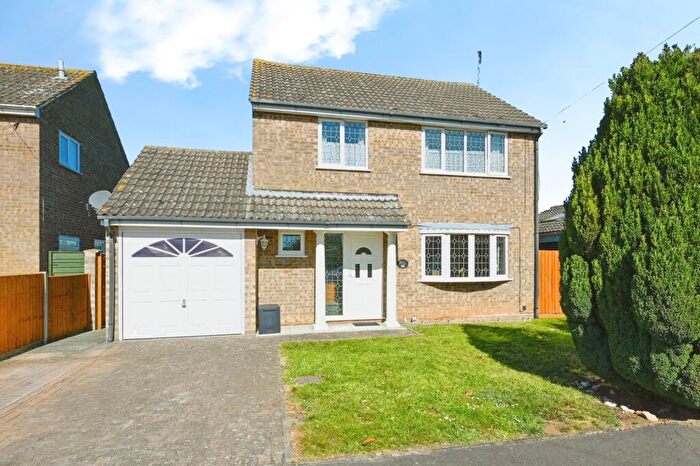 4 Bedroom Detached House For Sale In Cameron Close, Heacham, King's Lynn, Norfolk, PE31