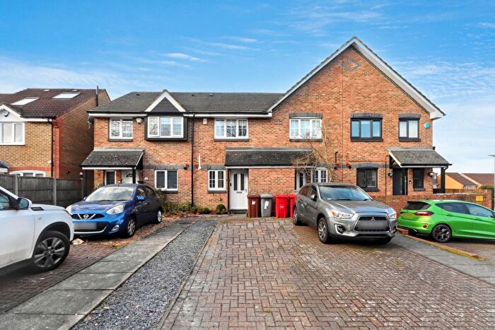 2 Bedroom Terraced House To Rent In Milland Court, Borehamwood, WD6