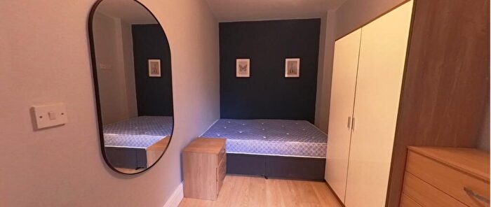 5 Bedroom Terraced House To Rent In Furness Road, Manchester, M14