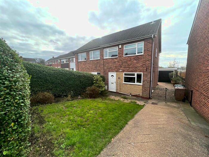 3 Bedroom Property To Rent In Willow Drive, Newhall, Swadlincote, DE11