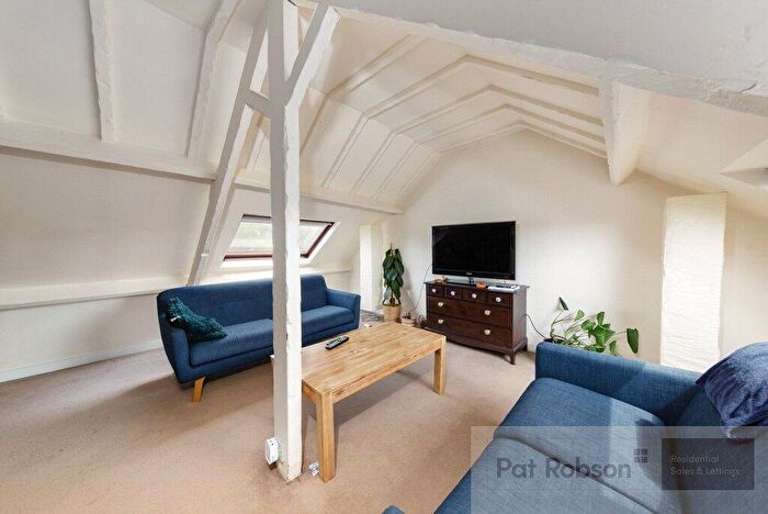 2 Bedroom Apartment To Rent In Clayton Road, Jesmond, Newcastle Upon Tyne, NE2