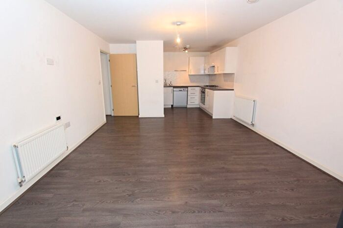 2 Bedroom Flat To Rent In Lockwood Court, Todd Close, Borehamwood, Hertfordshire, WD6