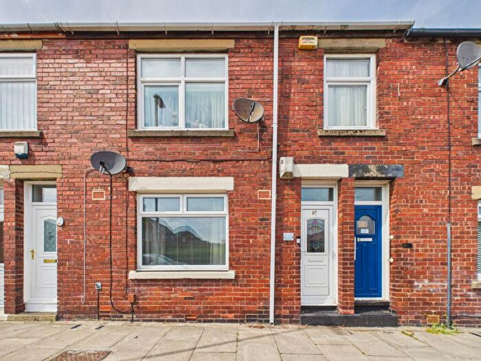 2 Bedroom Apartment For Sale In Red House Road, Hebburn, Tyne And Wear, NE31