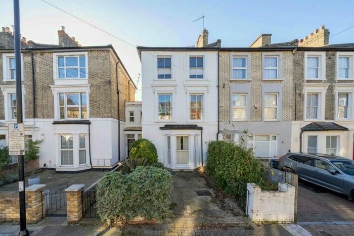 1 Bedroom Flat To Rent In Regina Road, London, N4