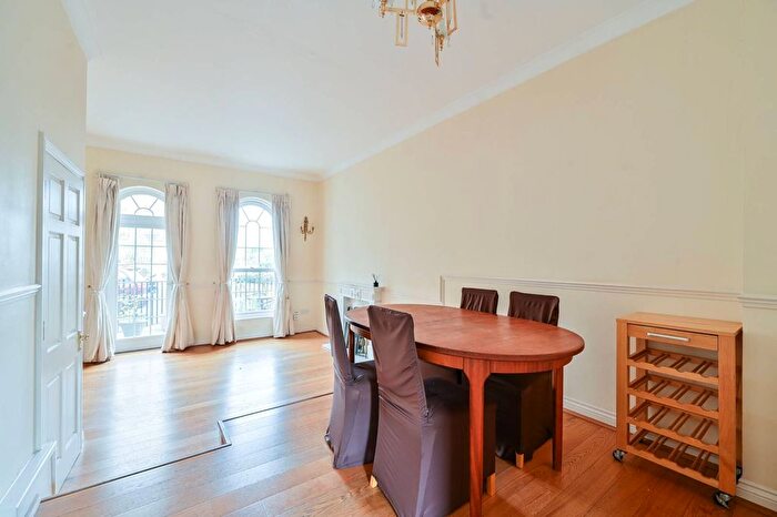 2 Bedroom Property To Rent In Rotherhithe Street, Rotherhithe, London, SE16