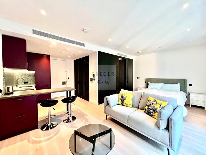 Apartment To Rent In Legacy Building, Embassy Garden Vauxhall NIne Elms, SW11
