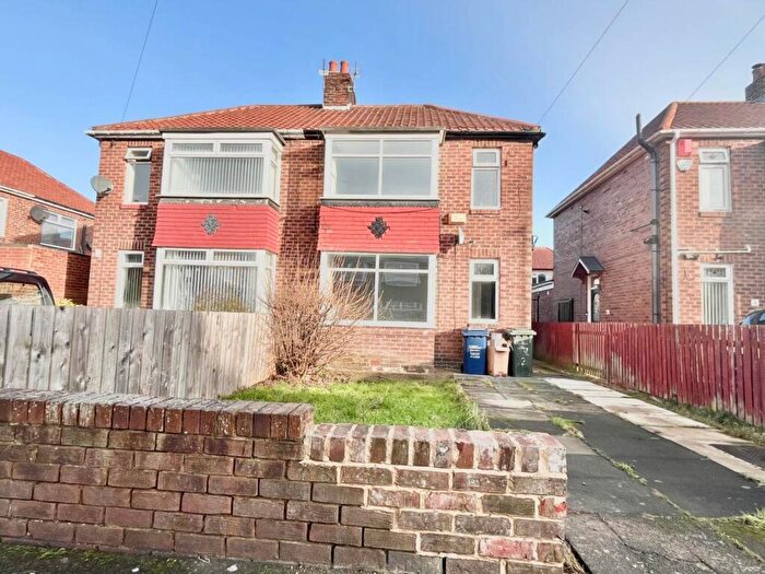 2 Bedroom Semi Detached House To Rent In Embleton Gardens, Newcastle Upon Tyne, NE5