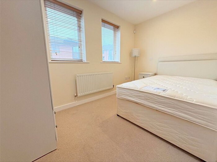 2 Bedroom Apartment To Rent In New Crane Street, Chester, Cheshire, CH1