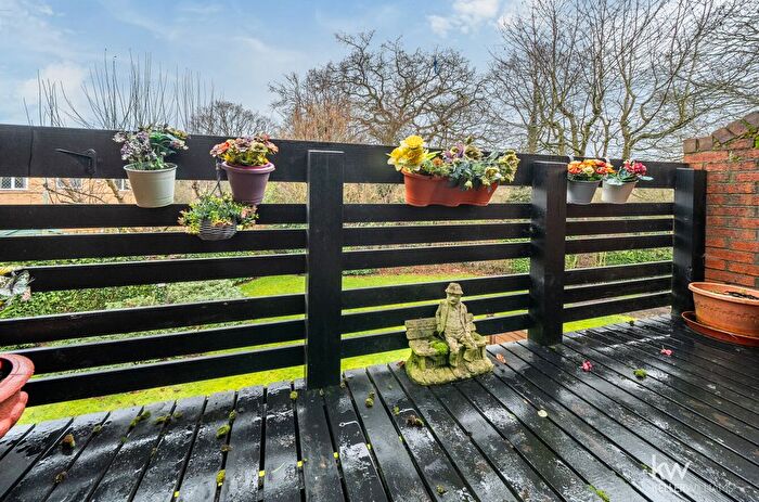 2 Bedroom Maisonette For Sale In The Lawns, Stevenage, Hertfordshire, SG2