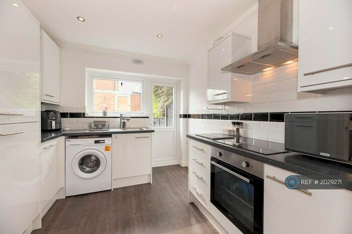 3 Bedroom Terraced House To Rent In Storr Gardens, Hutton, Brentwood, CM13