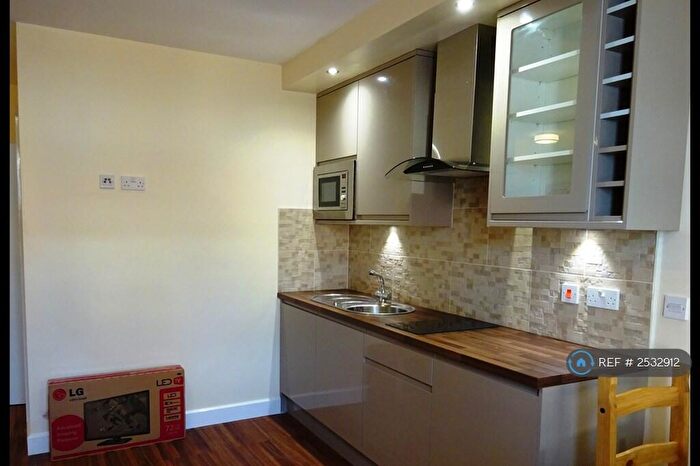 Studio To Rent In Old Christchurch Road, Bournemouth, BH1