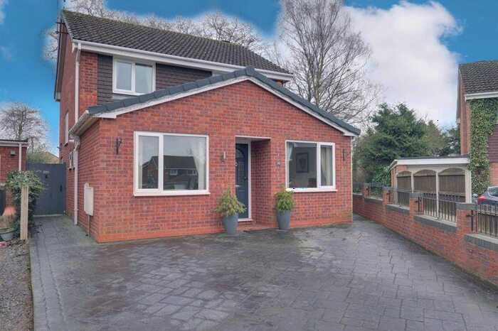 3 Bedroom Detached House For Sale In Primrose Close, Wheaton Aston, Staffordshire, ST19