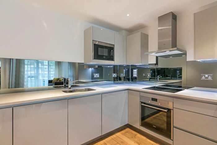 1 Bedroom Flat To Rent In Goldhawk Road, London, W12