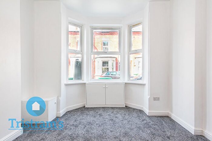 4 Bedroom Terraced House To Rent In Beauvale Road, The Meadows, NG2