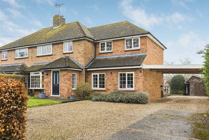 5 Bedroom Semi-Detached House For Sale In Winding Shott, Bramfield, Hertford, SG14