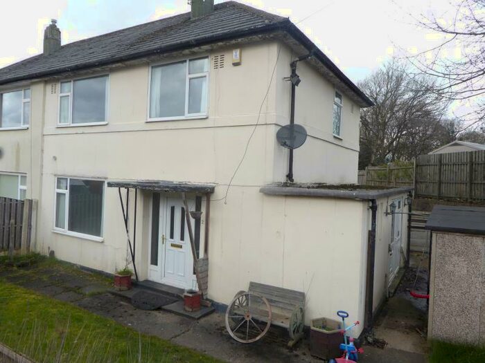 3 Bedroom Terraced House To Rent In Deanswood View, Moortown, LS17