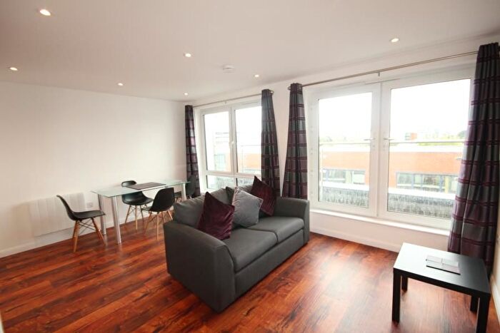 1 Bedroom Flat To Rent In Stoke Road, Slough, SL2