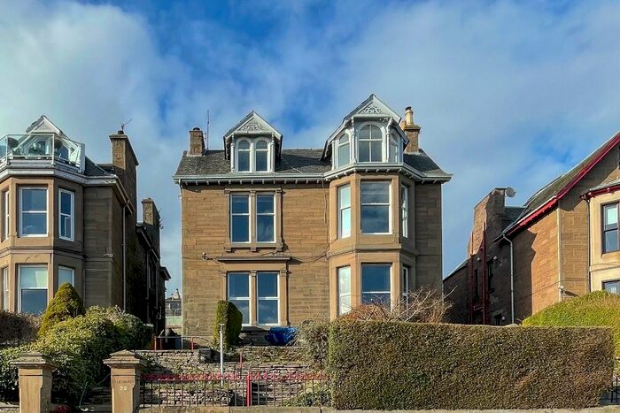 6 Bedroom Semi-Detached House To Rent In Albany Terrace, City Centre, Dundee, DD3