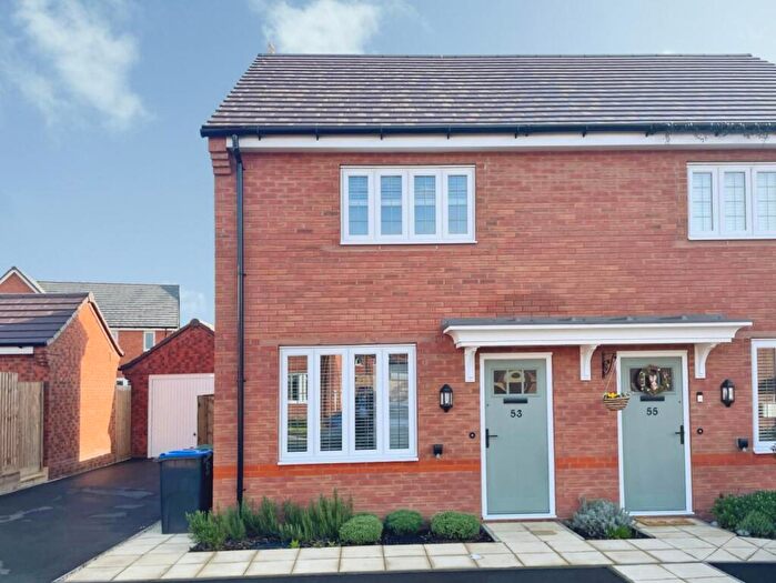 2 Bedroom Semi Detached House To Rent In Chaff Cutter Grove, Stratford-upon-Avon, CV37