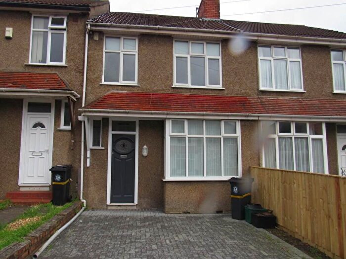 3 Bedroom Terraced House To Rent In Sandling Avenue, Bristol, BS7