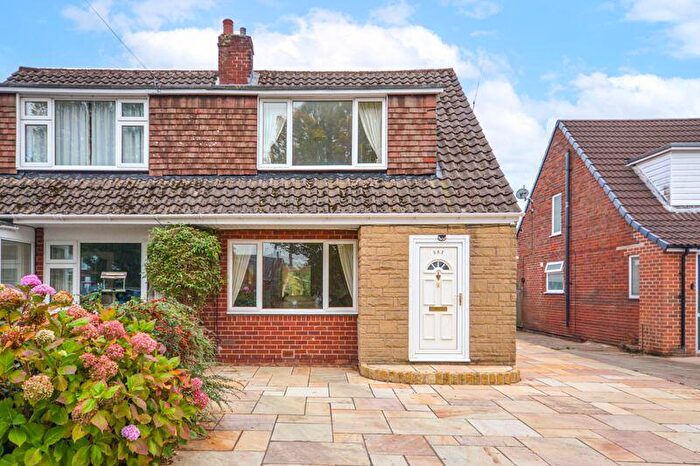 2 Bedroom Semi-Detached House For Sale In Leyland Lane, Leyland, PR25
