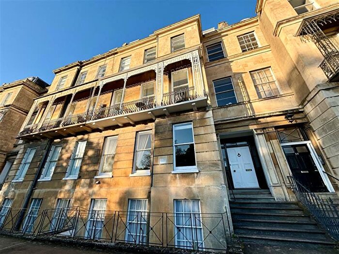 1 Bedroom Flat To Rent In Lansdown Place, Cheltenham, GL50