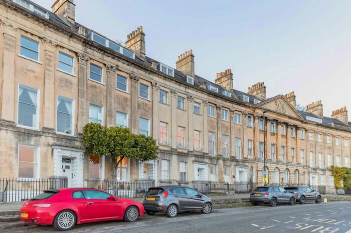 2 Bedroom Apartment To Rent In Camden Crescent, BA1