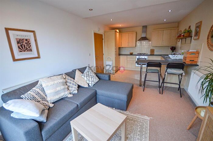 1 Bedroom Flat To Rent In Valley Road, Sheffield, S8