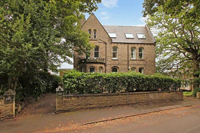 Flat For Sale In Flat, Brincliffe Edge Road, Sheffield, S11