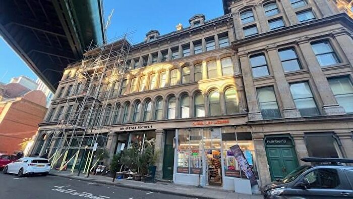 2 Bedroom Flat For Sale In Queen Street, Quayside, Newcastle Upon Tyne, NE1