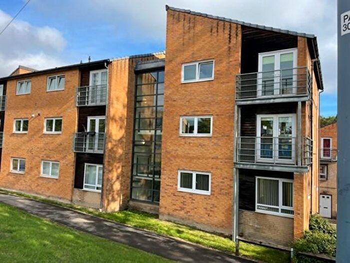 2 Bedroom Flat To Rent In Beeches Bank, Norfolk Park, Sheffield, S2