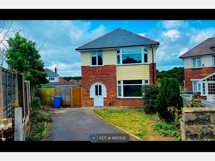 3 Bedroom Detached House To Rent In Churchill Crescent, Poole, BH12