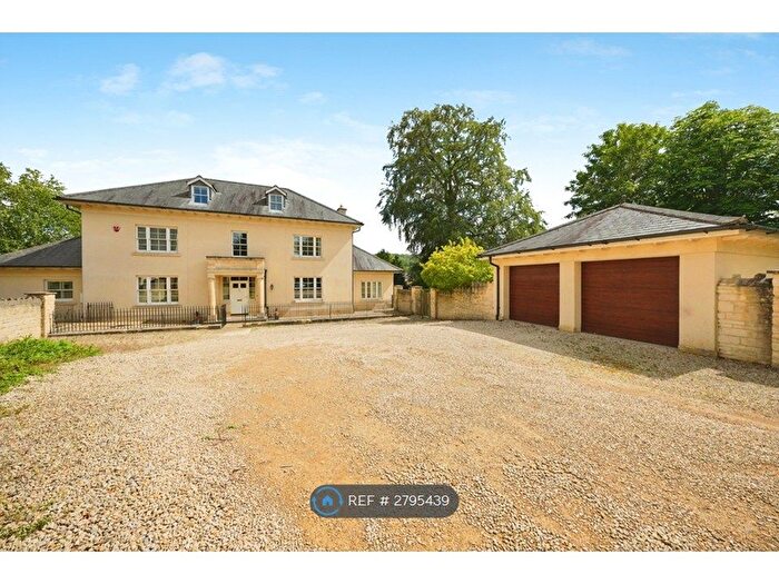 5 Bedroom Detached House To Rent In The Elms, Bath, BA1