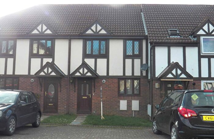 3 Bedroom Terraced House For Sale In Cranfield Court, Ravenhill, Swansea, SA5