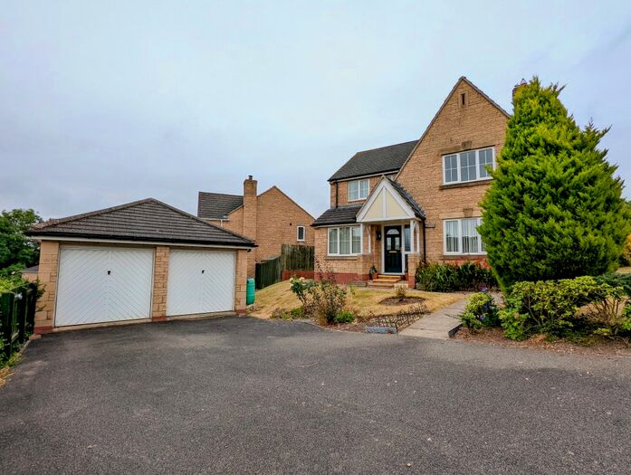 4 Bedroom Property To Rent In Lord Drive, Great Gonerby, Grantham, NG31