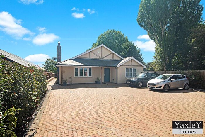 3 Bedroom Bungalow For Sale In Glebe Lane, Little Easton, Dunmow, CM6