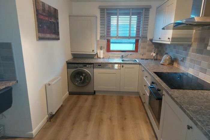 2 Bedroom Flat To Rent In Kyle Street, Prestwick KA9