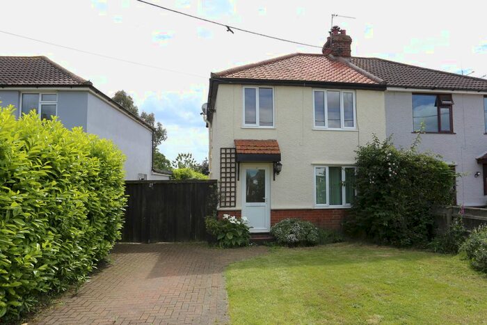 3 Bedroom Semi-Detached House For Sale In Bucklesham Road, Kirton, Ipswich, IP10