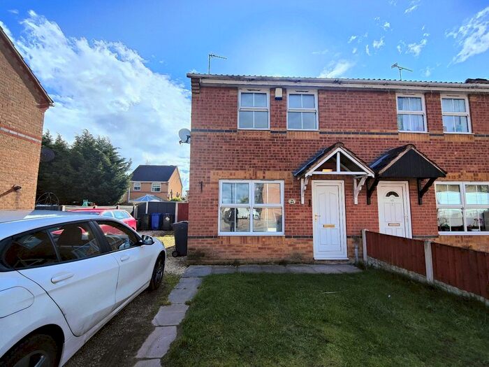 3 Bedroom Detached House To Rent In Monks Close, Dunscroft, Doncaster, DN7