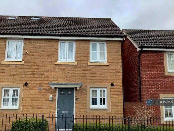 2 Bedroom End Of Terrace House To Rent In Bates Way, Swindon, SN2