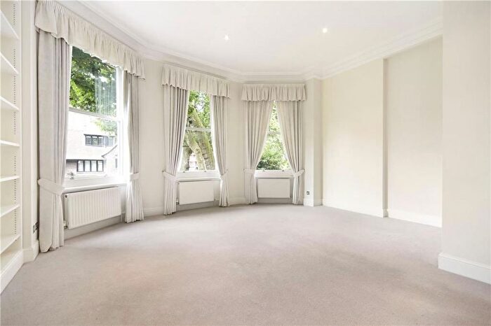 2 Bedroom Flat To Rent In Ormonde Gate, London, SW3