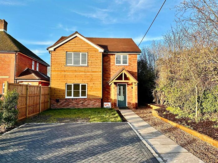 3 Bedroom Detached House For Sale In Thurstons, Binsted, Alton, GU34